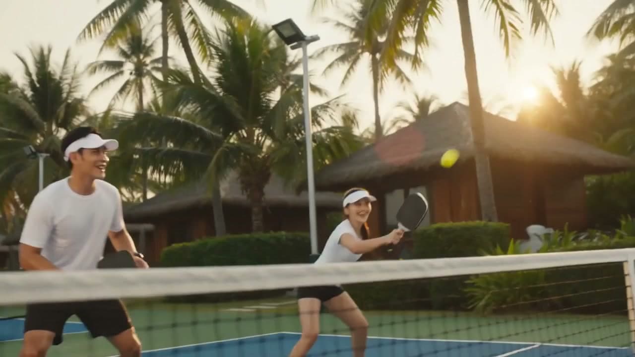 What Is Pickleball and Why Is Everyone Playing It? — Sportkation Vietnam